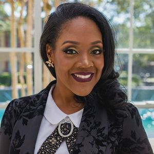 Meet your Posher, Tashandra